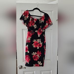Almost Famous Black Floral off shoulder dress